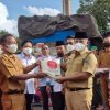 Pemerintah Kabupaten Lampung Selatan bersama Badan Amil Zakat Nasional (Baznas) Lampung Selatan menyalurkan bantuan zakat fitrah 10 Ton Beras Bagi Mustahiq (penerima zakat) se-Kabupaten Lampung Selatan.